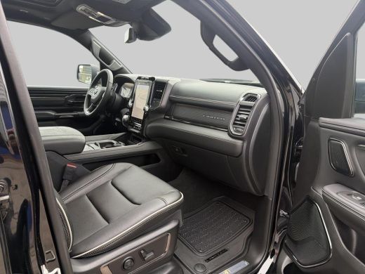 Dodge Ram 1500 1500 5.7 V8 4x4 Crew Cab Limited |BPM VRIJ! | LPG | Trekhaak | Multifuncionele tailgate | Incl To... ActivLease financial lease