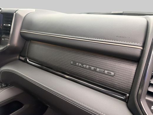 Dodge Ram 1500 1500 5.7 V8 4x4 Crew Cab Limited |BPM VRIJ! | LPG | Trekhaak | Multifuncionele tailgate | Incl To... ActivLease financial lease