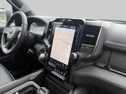 Dodge Ram 1500 1500 5.7 V8 4x4 Crew Cab Limited |BPM VRIJ! | LPG | Trekhaak | Multifuncionele tailgate | Incl To... ActivLease financial lease