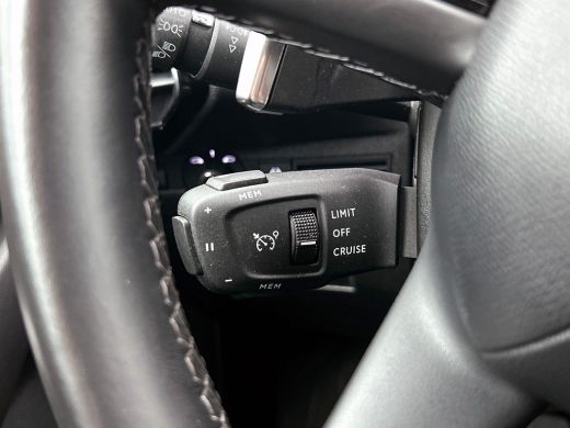 DS DS 7 1.6 So Chic VIRTUAL | 1550KG TREKGEWICHT | CAMERA | CARPLAY | NAVI ActivLease financial lease