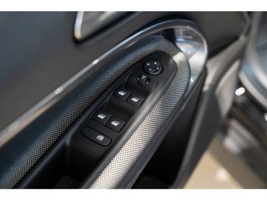 Fiat 600e Urban 54 kWh | Climate Controle | Keyless | Navigatie | Camera | Parkeersensoren | 17 Inch Lichtm... ActivLease financial lease