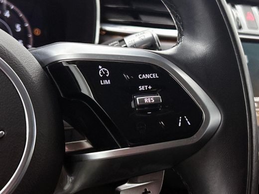 Jaguar F-PACE 2.0 P400e PHEV AWD 405PK 360&deg; CAMERA | LEER | TREKHAAK ActivLease financial lease