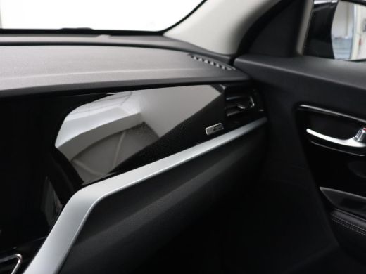 Kia Niro 1.6 GDi Hybrid ExecutiveLine | Schuifdak | Trekhaak | Adaptive cruise | Camera | Half leder | Nav... ActivLease financial lease