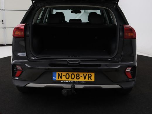 Kia Niro 1.6 GDi Hybrid ExecutiveLine | Schuifdak | Trekhaak | Adaptive cruise | Camera | Half leder | Nav... ActivLease financial lease