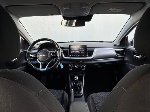 Kia Stonic 1.0 T-GDi MHEV DynamicLine 6-bak 112PK | Trekhaak | Luxe Stof | Glans Exterieur | Achteruitrijcam... ActivLease financial lease