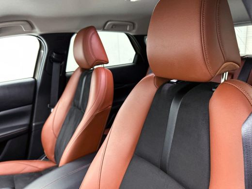 Mazda CX-30 2.0 e-SkyActiv-G M Hybrid TWO TONE Nagisa HEAD-UP | BOSE | EL.VERST.STOEL ActivLease financial lease