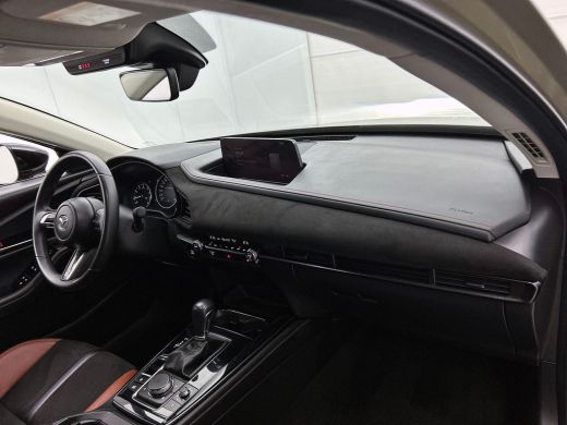 Mazda CX-30 2.0 e-SkyActiv-G M Hybrid TWO TONE Nagisa HEAD-UP | BOSE | EL.VERST.STOEL ActivLease financial lease
