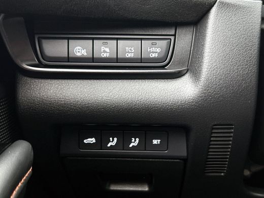 Mazda CX-30 2.0 e-SkyActiv-G M Hybrid TWO TONE Nagisa HEAD-UP | BOSE | EL.VERST.STOEL ActivLease financial lease