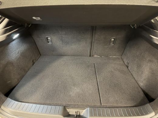 Mazda CX-30 2.0 e-SkyActiv-G M Hybrid TWO TONE Nagisa HEAD-UP | BOSE | EL.VERST.STOEL ActivLease financial lease