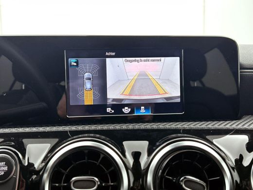 Mercedes-Benz A-Klasse 250 e Luxury Line CAMERA | CARPLAY | CRUISE | STOF-LEER ActivLease financial lease