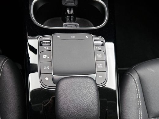 Mercedes-Benz A-Klasse 250 e Luxury Line CAMERA | CARPLAY | CRUISE | STOF-LEER ActivLease financial lease