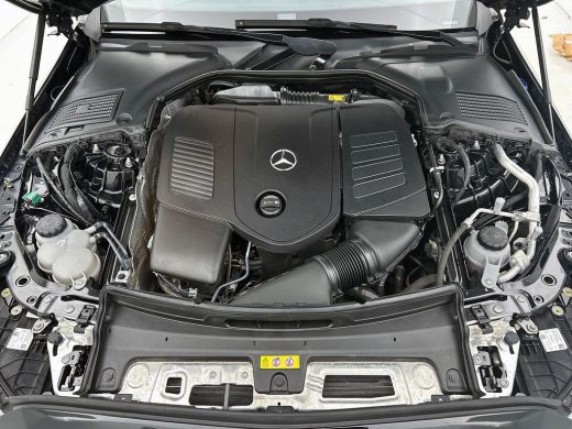 Mercedes-Benz C-Klasse Estate 300 e Luxury Line BLACK AD-CRUISE | SFEER | TREKHAAK ActivLease financial lease