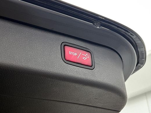 Mercedes-Benz C-Klasse Estate 300 e Luxury Line BLACK AD-CRUISE | SFEER | TREKHAAK ActivLease financial lease