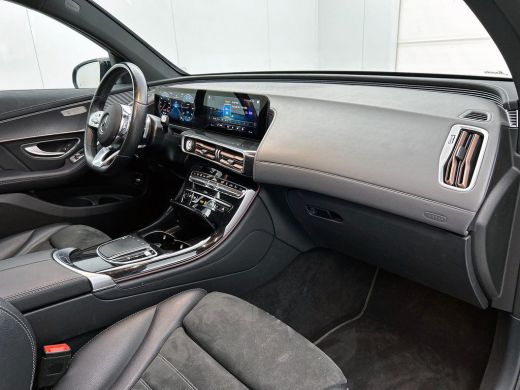 Mercedes-Benz EQC 400 4MATIC AMG Premium 80 kWh BLACK-LINE | TREKHAAK | SCHUIFDAK | EL. ACHTERKLEP ActivLease financial lease