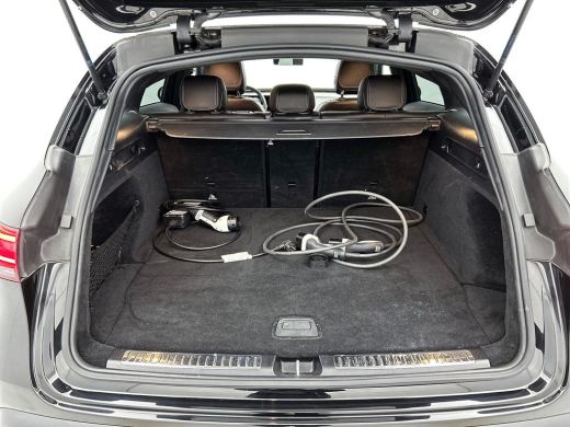 Mercedes-Benz EQC 400 4MATIC AMG Premium 80 kWh BLACK-LINE | TREKHAAK | SCHUIFDAK | EL. ACHTERKLEP ActivLease financial lease