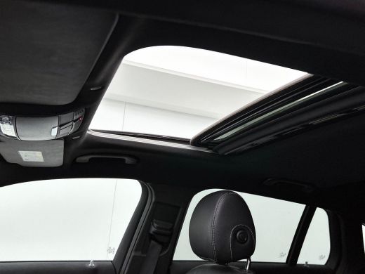 Mercedes-Benz EQC 400 4MATIC AMG Premium 80 kWh BLACK-LINE | TREKHAAK | SCHUIFDAK | EL. ACHTERKLEP ActivLease financial lease