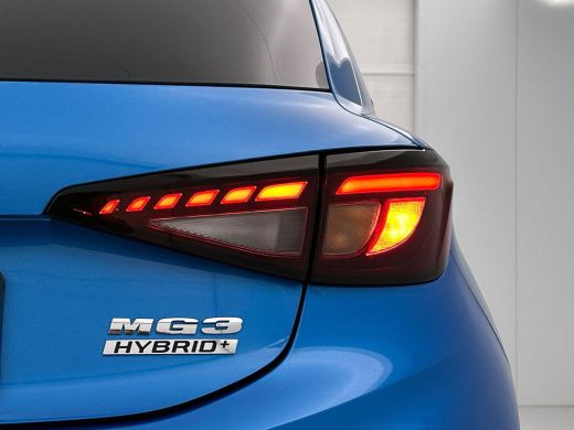 MG MG3 1.5 Hybrid+ Luxury 360-CAMERA | CARPLAY | WINTER-PACK | NAVI ActivLease financial lease