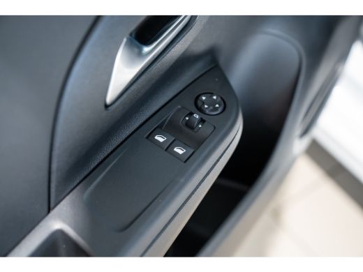 Opel Corsa 1.2 Edition | All Season Banden | Bluetooth | Airco | Cruise Controle | USB | ActivLease financial lease