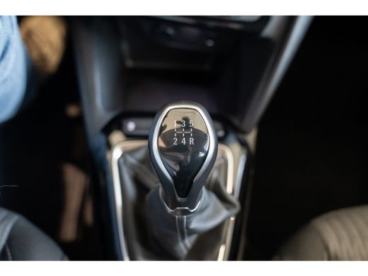 Opel Corsa 1.2 Edition | Apple Carplay & Android Auto | Parkeersensoren | Armsteun | Verwarmd Stuurwiel | Cr... ActivLease financial lease