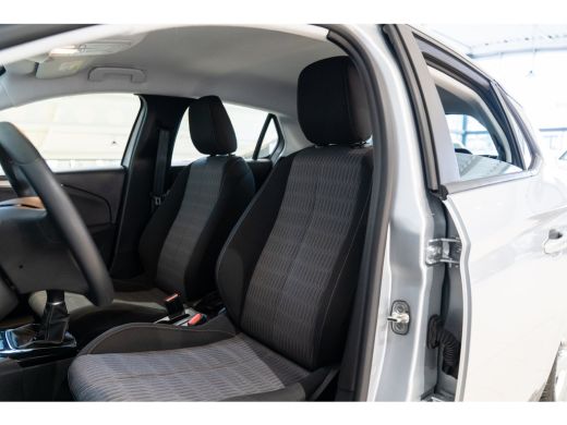 Opel Corsa 1.2 Edition | Apple Carplay & Android Auto | Parkeersensoren | Cruise Controle | All Season Bande... ActivLease financial lease