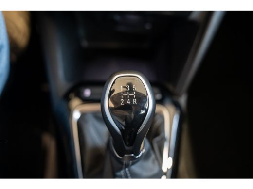 Opel Corsa 1.2 Edition | Apple Carplay & Android Auto | Parkeersensoren | Cruise Controle | All Season Bande... ActivLease financial lease