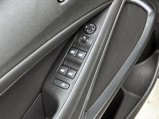 Opel Crossland 1.2 Turbo Elegance CRUISE | CAMERA | 16" LMV | WINTER-PACK ActivLease financial lease