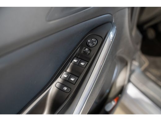 Opel Grandland X 1.2 Turbo Business Executive | Climate Controle | Navigatie | Camera | Parkeersensoren | AGR Stoe... ActivLease financial lease