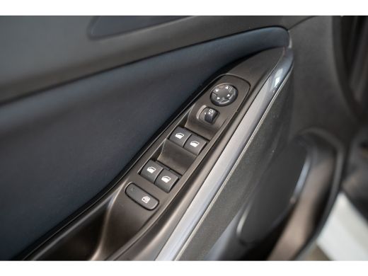 Opel Grandland X 1.2 Turbo Innovation | Camera | Parkeersensoren | Climate Controle | Navigatie | AGR Stoelen | Ap... ActivLease financial lease