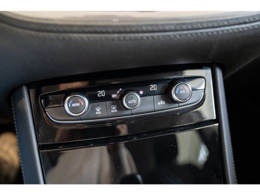 Opel Grandland X 1.2 Turbo Innovation | Camera | Parkeersensoren | Climate Controle | Navigatie | AGR Stoelen | Ap... ActivLease financial lease