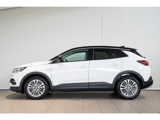 Opel Grandland X 1.2 Turbo Innovation | Camera | Parkeersensoren | Climate Controle | Navigatie | AGR Stoelen | Ap... ActivLease financial lease