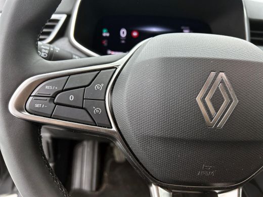 Renault Clio 1.0 TCe 90 GPF techno PRIVATE LEASE vanaf &euro; 434 pm* ActivLease financial lease