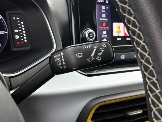 Seat Arona 1.0 EcoTSI Style Connect CARPLAY-NAV | CLIMA | PRIVACY-GLASS | 16"LMV ActivLease financial lease