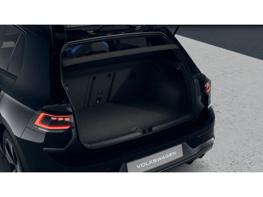 Volkswagen Golf GTE | 'App-Connect' draadloze smartphone integratie | Achterbank in ongelijke delen neerklapbaar ... ActivLease financial lease