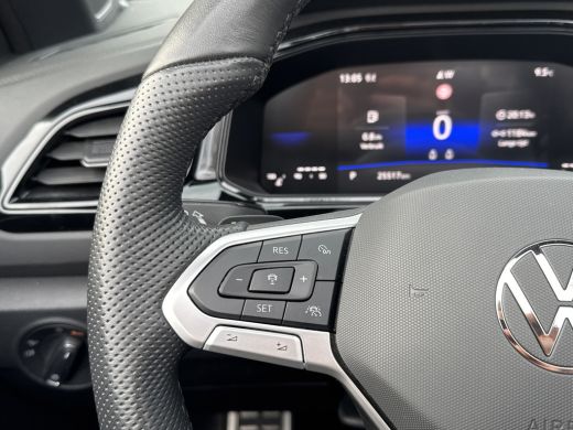 Volkswagen T-Roc 1.5 TSI 150PK DSG R-LINE SPORT LEDER/MATRIX-LED/NAVI/CARPLAY/FABRIEKS GARANTIE ActivLease financial lease