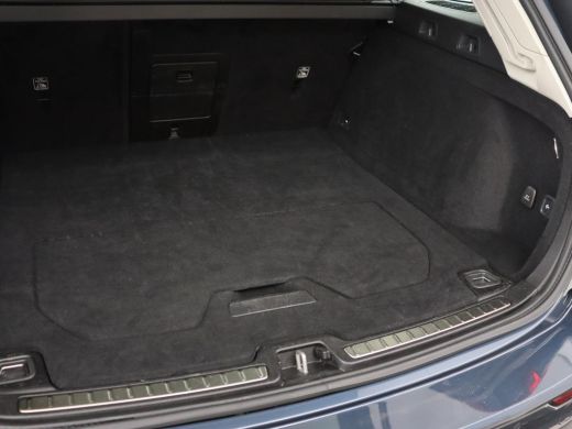 Volvo  V60 2.0 T6 Plug-in hybrid AWD Core Bright | Trekhaak | Achterbankverwarming | Adaptive cruise | Carpl... ActivLease financial lease