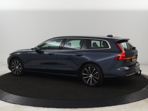 Volvo  V60 2.0 T6 Plug-in hybrid AWD Core Bright | Trekhaak | Achterbankverwarming | Adaptive cruise | Carpl... ActivLease financial lease