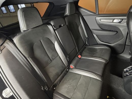 Volvo  XC40 Recharge P8 AWD R-Design schuifdak | 360 camera | stoelverw. | stoelverw. ActivLease financial lease