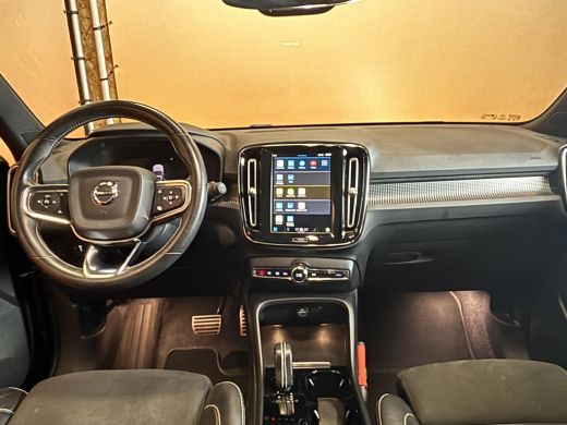Volvo  XC40 Recharge P8 AWD R-Design schuifdak | 360 camera | stoelverw. | stoelverw. ActivLease financial lease
