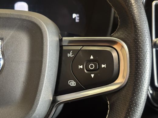 Volvo  XC40 Recharge P8 AWD R-Design schuifdak | 360 camera | stoelverw. | stoelverw. ActivLease financial lease