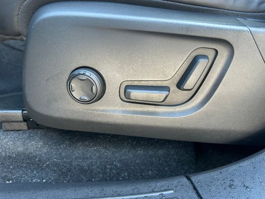 Volvo  XC40 Recharge P8 AWD R-Design | SoH 92% | Panoramadak | Trekhaak | Harman/Kardon | 360 Camera | ActivLease financial lease