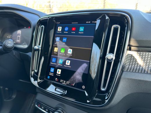 Volvo  XC40 Recharge P8 AWD R-Design | SoH 92% | Panoramadak | Trekhaak | Harman/Kardon | 360 Camera | ActivLease financial lease