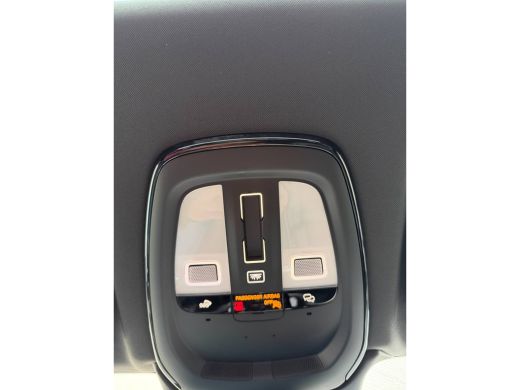 Volvo  XC60 2.0 T8 Plug-in hybrid AWD Plus Black Edition Pano-H&K-360 gr-Keyless-ACC ActivLease financial lease