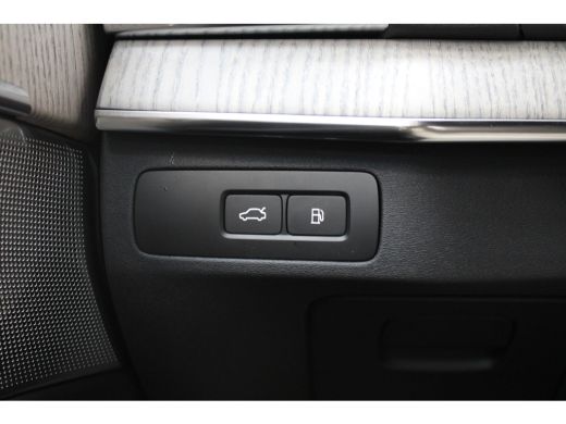 Volvo  XC90 T8 455PK Ultimate Dark | Luchtvering | Trekhaak | Massage/Ventilatie | 360&deg; | BW Audio | 21'' ActivLease financial lease