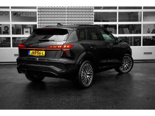 Audi Q3 1.5 272pk e-hybrid S edition | Panoramadak | Techniekpakket pro | MMI Pro | Matrix |