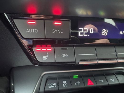 Audi A3 Sportback 45 TFSI e S edition PHEV SOh 93% S-LINE NAVI LED ECC 78000KM!!! ActivLease financial lease