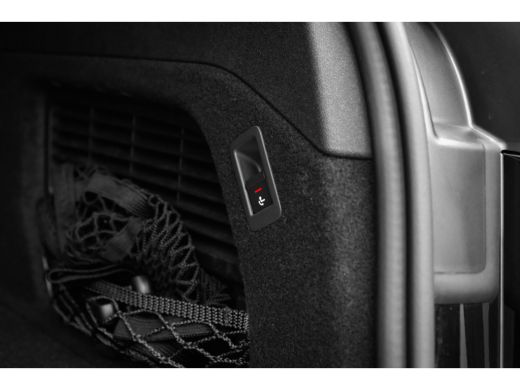 Audi A5 Avant 2.0 e-hybrid quattro S edition 299 pk Tech. Plus | Elek. zwenkb. trekhaak | 360 camera | As... ActivLease financial lease