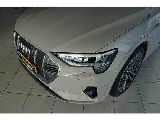 Audi e-tron 50 quattro Business edition Plus 71 kWh | Adapt. Cruise | Trekhaak | Schuifdak | Leder | Stoelver... ActivLease financial lease