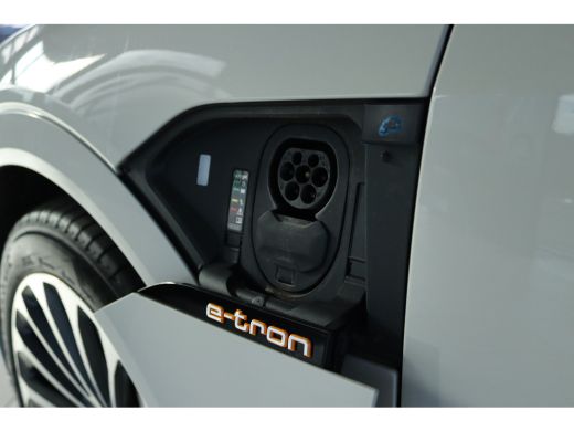 Audi e-tron 50 quattro Business edition Plus 71 kWh | Adapt. Cruise | Trekhaak | Schuifdak | Leder | Stoelver... ActivLease financial lease