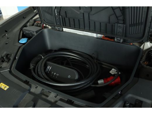 Audi e-tron 50 quattro Business edition Plus 71 kWh | Adapt. Cruise | Trekhaak | Schuifdak | Leder | Stoelver... ActivLease financial lease