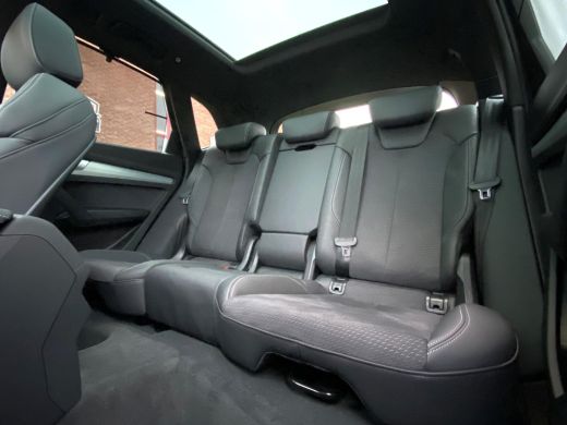 Audi Q5 50 TFSIe Quattro S line | Pano | Tour | Trekhaak ActivLease financial lease